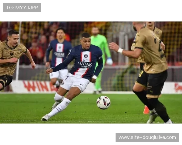 巴黎FC防线告急丢球成隐患防守漏洞导致联赛失分严重